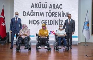 Engelsiz Yaşam parkı açıldı, 67 engelliye akülü...