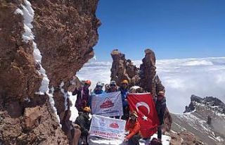 Erciyes Büyük Buzul tırmanışı yapıldı