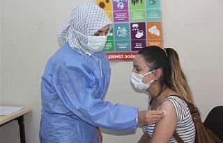 Erzincan OSB’de aşı işçilerin ayağına gitti