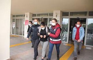 Eşini bıçakla öldüren kadının ilk duruşma...
