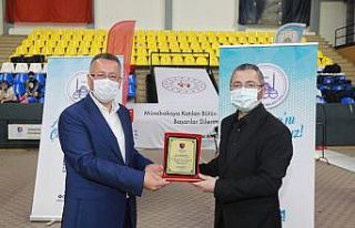 Eskrim Türkiye Şampiyonası coşkuyla başladı