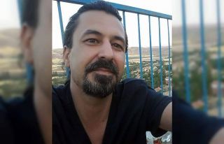 Evinde ölü bulundu