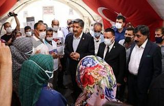 Evlat nöbetindeki ailelere destek ziyareti