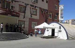 Evlat nöbetindeki babadan HDP ve PKK’ya sert tepki