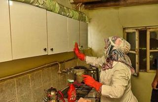 Evlerde temizlik hizmeti 15 ay sonra tekrar başlatıldı