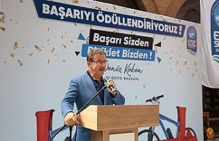 Eyüpsultan’da lise sondaki başarılı öğrencilere...