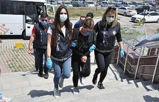 ’Garantili kupon çetesi’ operasyonunda 5 kişi...