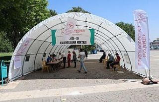 Gaziantep’te günlük 35 bin kişi aşılanıyor