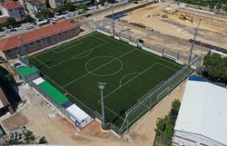 Gebze’nin yeni futbol sahası hizmete sunuldu