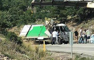 Gediz’de trafik kazası: 2 yaralı