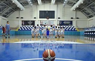 Geleceğin dev adamları parkede