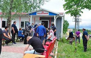 Gerze’de günlük hedef: 330 doz aşı