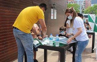 Giresun Belediyesi çocuklar için uçurtma şenliği...