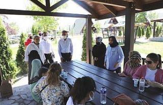 Görme engelli öğrenciler Dostum’a misafir oldu