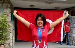 Görme Engelliler Spor Kulübü sporcularından Avrupa’da...