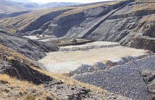 Gülbahçe ile 5 bin 770 dekar tarım arazisi suyla...