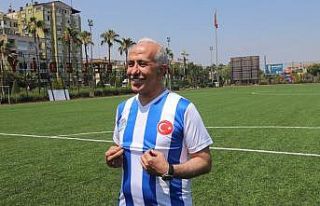 Gültak, Akdeniz’e yapılan spor yatırımlarını...