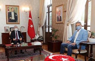 Hadi: "Savaştan kaçan sivilleri misafir kabul...