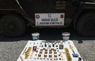 Hakkari kırsalında patlayıcı yapımında kullanılan...