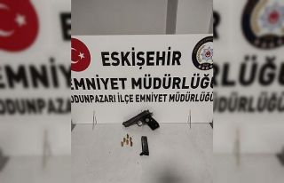 Hakkında kesinleşmiş hapis cezası olan şahıs...