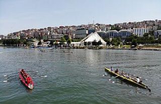Haliç Kürek Yarışları’nda nefes kesen mücadele
