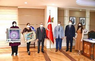 Halk Eğitim Merkezi heyeti Vali Gürel ile görüştü