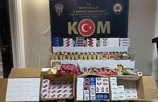 Hatay’da kaçak sigara malzemeleri ele geçirildi