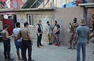 Hatay’da uyuşturucu operasyonu: 8 gözaltı