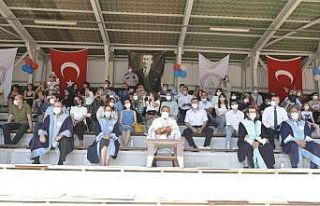 Hemşireler mezun oldu