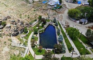 Her yer kuruyor, bu gölün su seviyesi artıyor