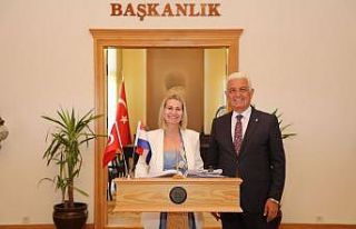 Hırvatistan Başkonsolosu Zerec Başkan Gürün ile...