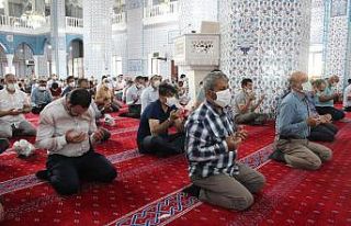 Iğdır’da camilerde yağmur duası yapıldı