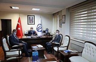 İl Müdürleri Özcan ve Ofluoğlu, Rektör Uzun’u...