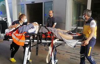 İnşaattan düşen demir ustası yaralandı