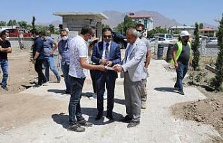 İpekyolu Belediyesi ilçeye yeni parklar kazandırmaya...