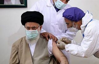 İran Dini Lideri Hamaney, korona virüs aşısı...