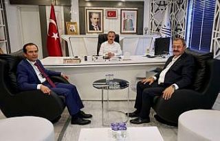 İşadamı Konukoğlu, Başkan Kılınç ile bir araya...