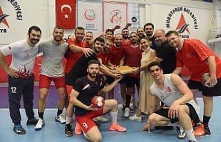 İşitme Engelliler Hentbol Milli takımı Muratpaşa’da...