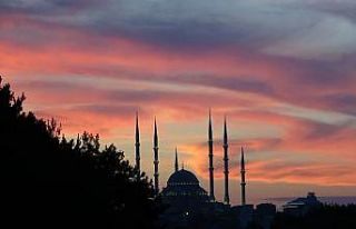 İstanbul’da kartpostallık günbatımı