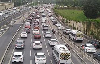 İstanbul’da kısıtlama sonrası ilk iş gününde...
