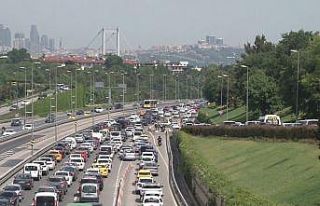 İstanbul’da kısıtlamasız ilk cumartesinde trafik...