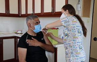İzmit Belediyesi personelleri aşılarını oldu