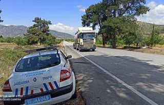 Jandarmadan 123 araç sürücüsüne 63 bin 562 TL...