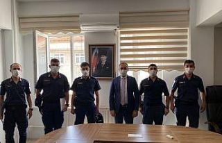 Jandarmaya başarı belgesi