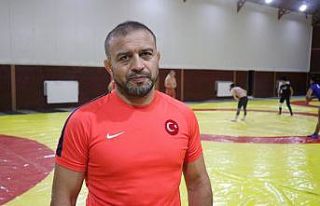 Kadın güreşçiler 2020 Olimpiyatları’na Bolu’da...