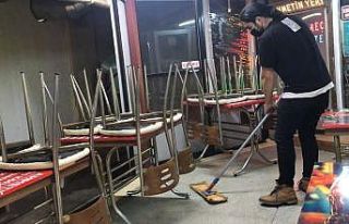 Kafe ve restoranlarda kademeli normalleşme temizliği...