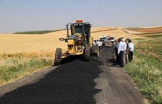 Kahta köy yollarında bakım ve onarım çalışmaları...