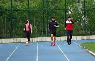 Karabük’ün ilk erkek milli atletine ilk milli...