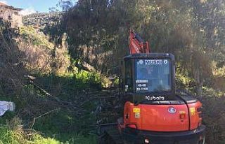 Karacahisar’da 3 bin 600 metre dere temizlendi