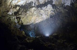 Karadeniz’in en uzun mağarasına ziyaretçi akını